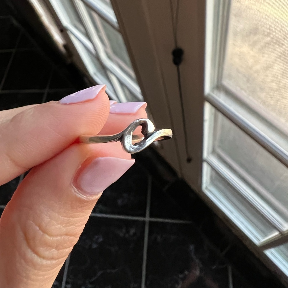 James Avery C initial ring